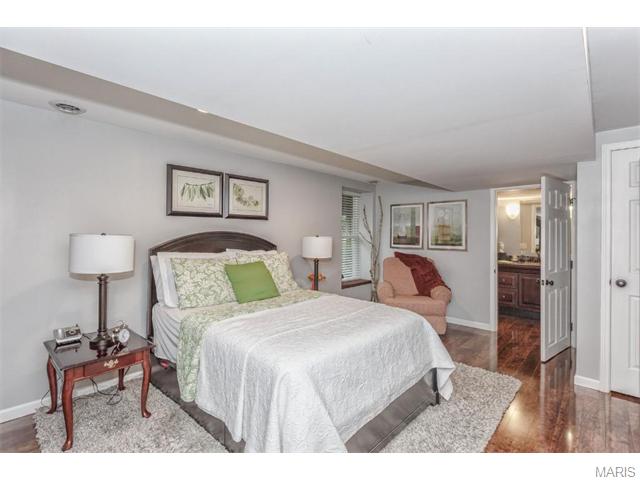 226 Arbor Crst, Ballwin, MO 63021 photo 43