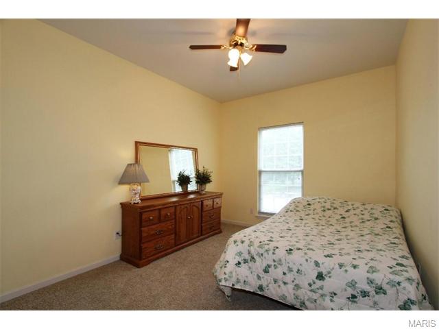 723 Castle Pines Dr, Ballwin, MO 63021 photo 14