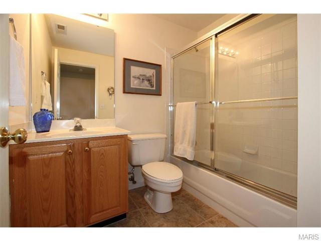 723 Castle Pines Dr, Ballwin, MO 63021 photo 21