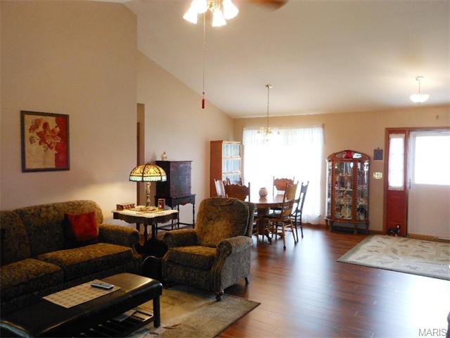 12 Old Glory Ct, O'fallon, MO 63366 photo 11
