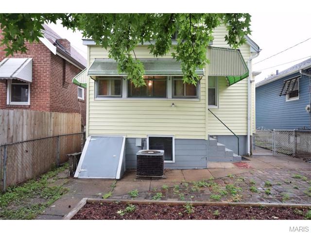 5220 Gresham Ave, Saint Louis, MO 63109 photo 13