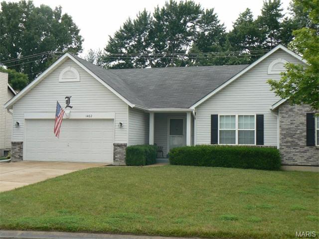 1462 Chambers Dr, O'fallon, MO 63366 photo 4