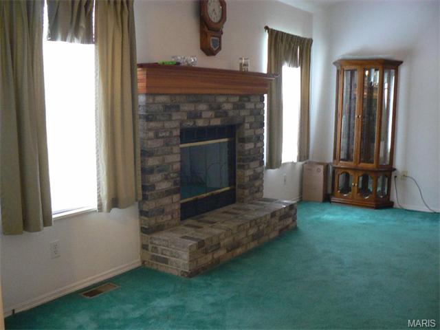 1462 Chambers Dr, O'fallon, MO 63366 photo 13