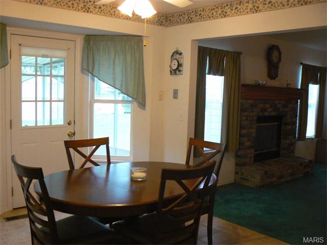 1462 Chambers Dr, O'fallon, MO 63366 photo 7