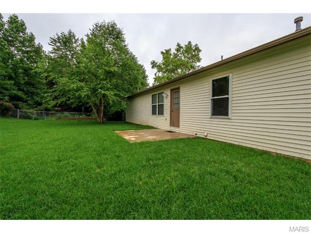 607 Chapparal Dr, O'fallon, MO 63368 photo 14