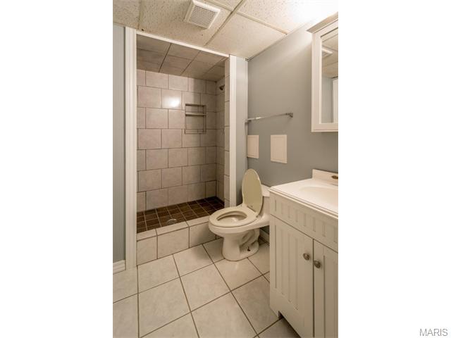 607 Chapparal Dr, O'fallon, MO 63368 photo 4