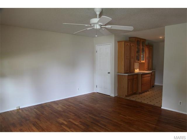 3236 Haas Ave, Bridgeton, MO 63044 photo 11