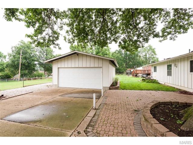 1047 Carole Ln, Ellisville, MO 63021 photo 15