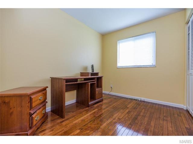 1047 Carole Ln, Ellisville, MO 63021 photo 8