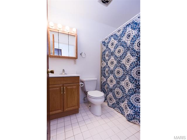 1047 Carole Ln, Ellisville, MO 63021 photo 9