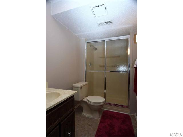 703 Trudy Ln, O'fallon, MO 63366 photo 20