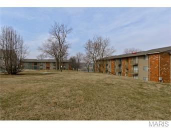4375 Normandy Trace Dr #a, Saint Louis, MO 63121 photo 1