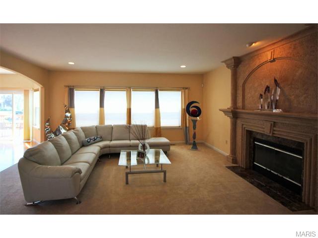 965 Molloy Dr, O'fallon, MO 63366 photo 17