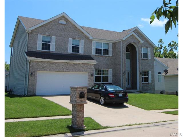 965 Molloy Dr, O'fallon, MO 63366 photo 2
