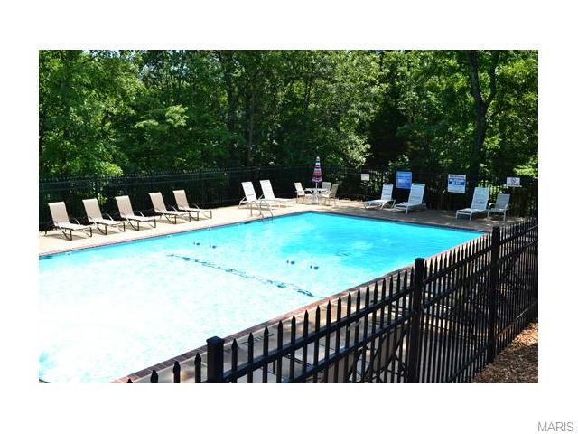 863 Woodside Trails Dr, Ballwin, MO 63021 photo 30