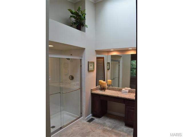 863 Woodside Trails Dr, Ballwin, MO 63021 photo 14