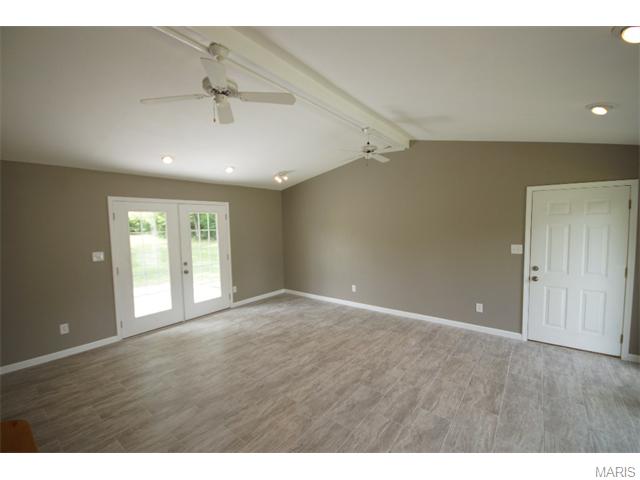 29 Cliff Dr, Saint Louis, MO 63125 photo 3