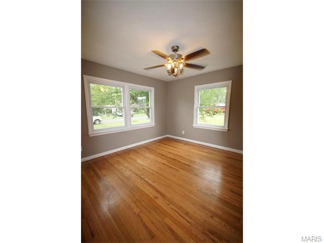 29 Cliff Dr, Saint Louis, MO 63125 photo 11