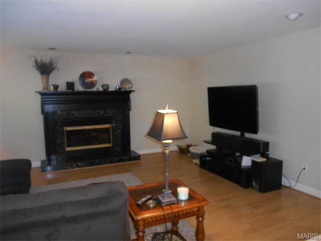 455 Terrington Dr, Ballwin, MO 63021 photo 7