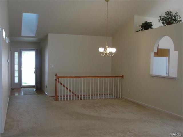 533 Galway Dr, O'fallon, MO 63366 photo 3
