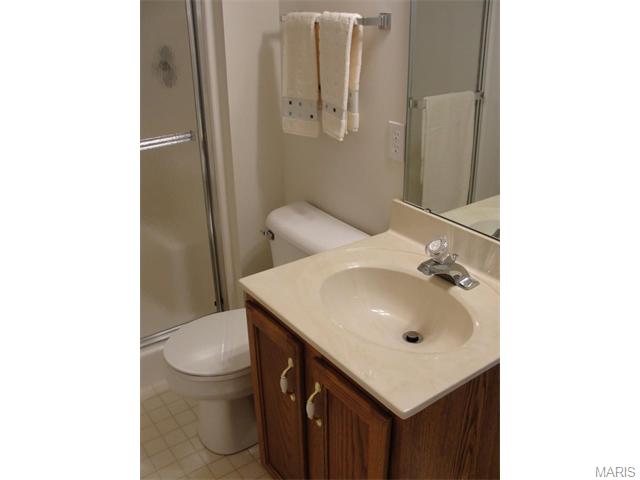 533 Galway Dr, O'fallon, MO 63366 photo 18