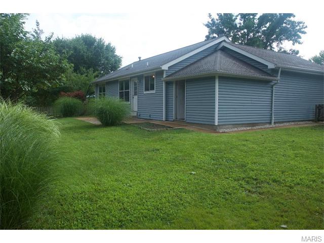 824 White Picket Ln, Ballwin, MO 63021 photo 16