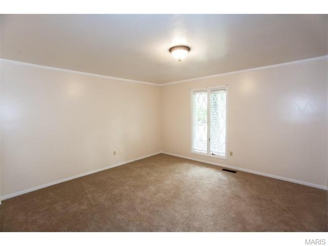 1917 Rustic Oak Rd, Chesterfield, MO 63017 photo 25