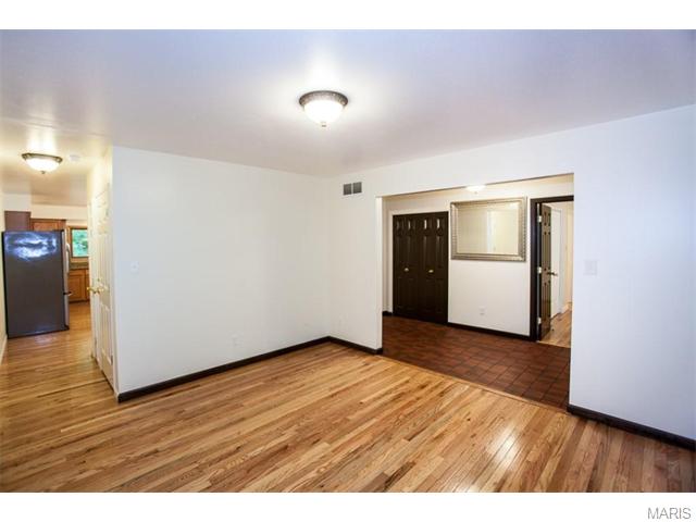 1917 Rustic Oak Rd, Chesterfield, MO 63017 photo 9