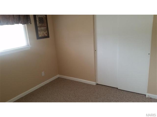 402 Saint Christopher Dr, O'fallon, MO 63366 photo 11