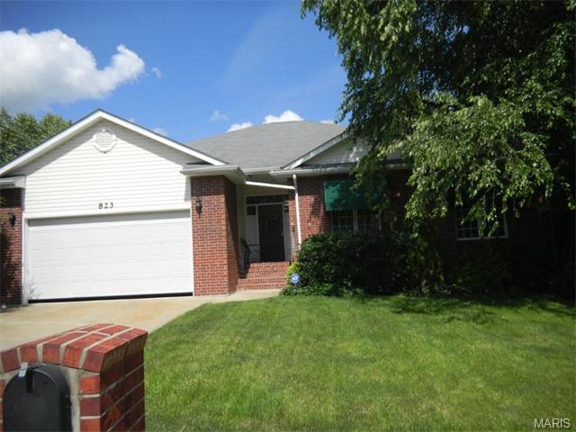 823 Cambridge, Rolla, MO 65401 photo 1