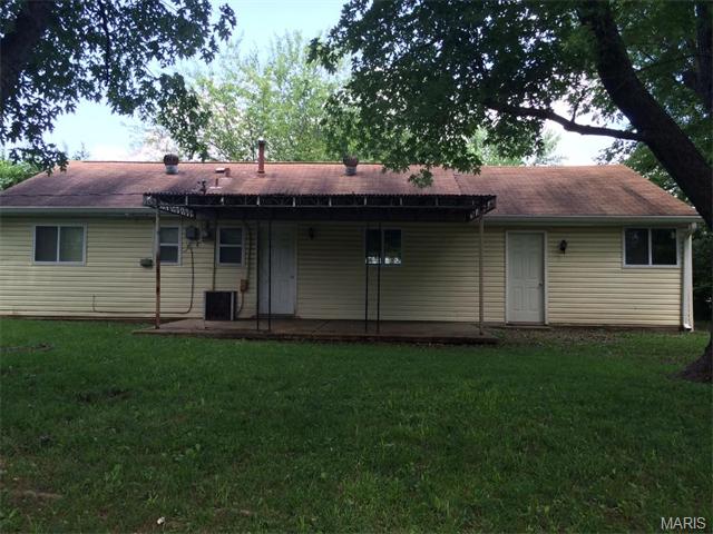 514 Eggering Dr, O'fallon, MO 63366 photo 12