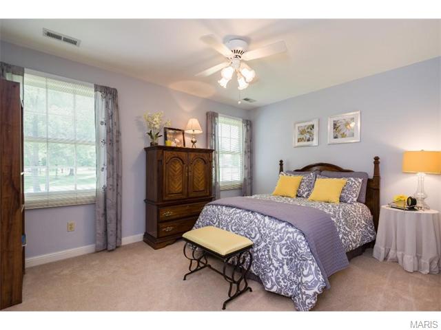 1205 Grey Fox Run, Weldon Spring, MO 63304 photo 23