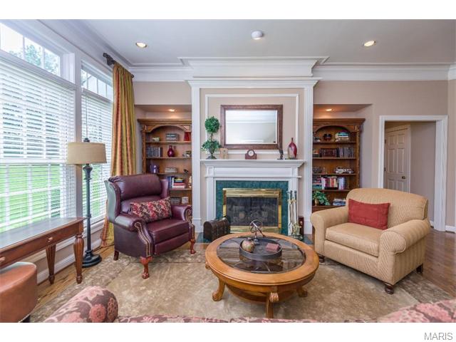 1205 Grey Fox Run, Weldon Spring, MO 63304 photo 9