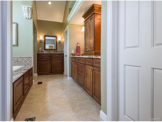 1205 Grey Fox Run, Weldon Spring, MO 63304 photo 50