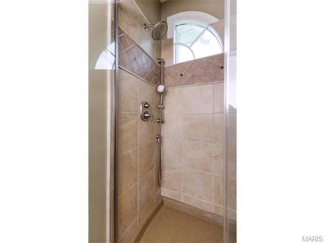 1205 Grey Fox Run, Weldon Spring, MO 63304 photo 21