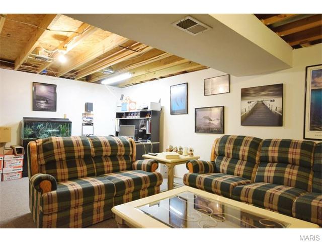 6417 Long Timber Dr, O'fallon, MO 63368 photo 13