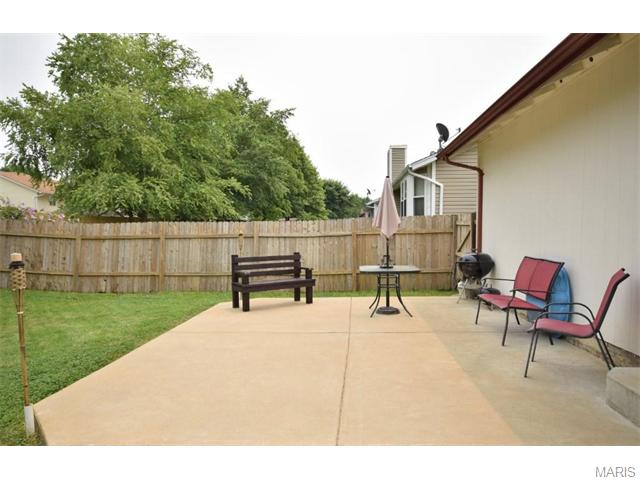 6417 Long Timber Dr, O'fallon, MO 63368 photo 15