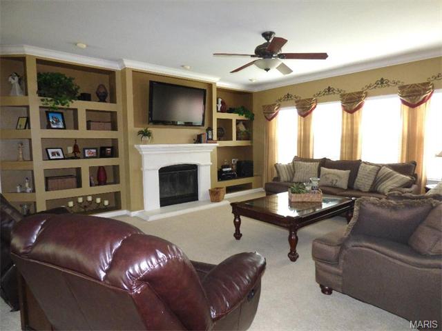 115 Preston Cir, O'fallon, MO 63368 photo 5