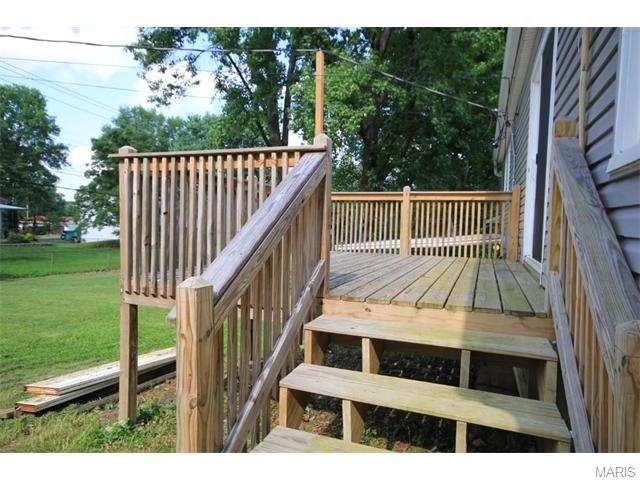 1111 Dauphine, Ballwin, MO 63011 photo 19