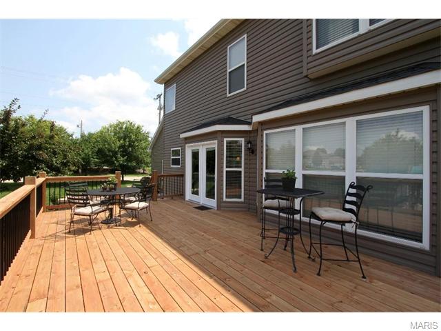 1900 Wales Dr, O'fallon, MO 63366 photo 26