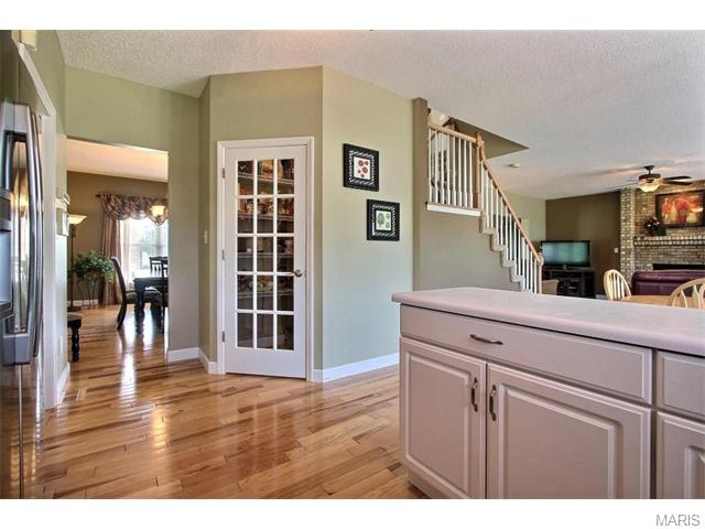 1900 Wales Dr, O'fallon, MO 63366 photo 10