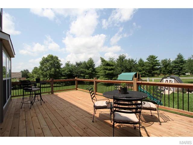 1900 Wales Dr, O'fallon, MO 63366 photo 27