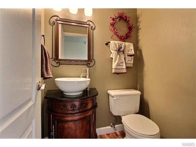 1900 Wales Dr, O'fallon, MO 63366 photo 12
