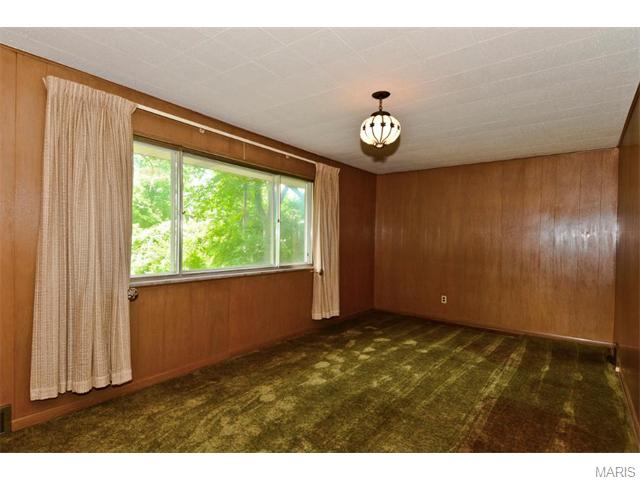 12 Harneywold Dr, Saint Louis, MO 63136 photo 8