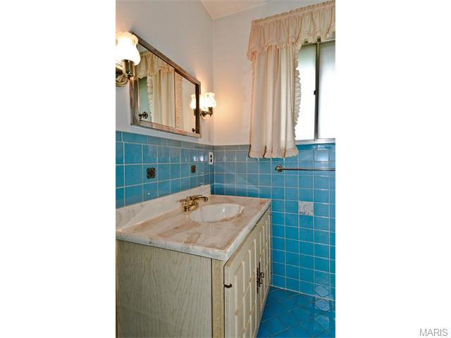 12 Harneywold Dr, Saint Louis, MO 63136 photo 21