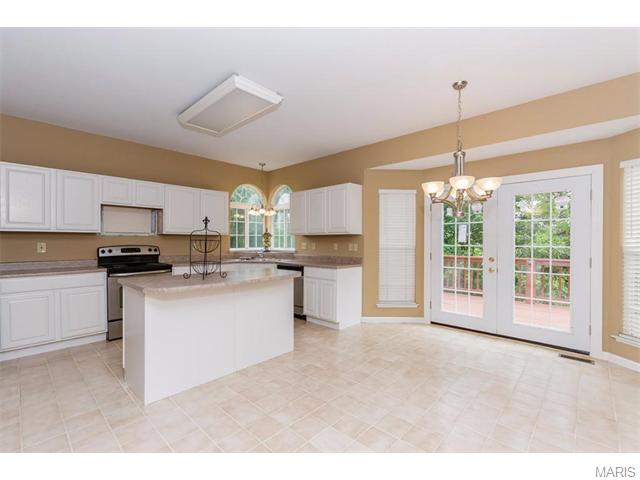 1316 Renaissance Pl, Weldon Spring, MO 63304 photo 12