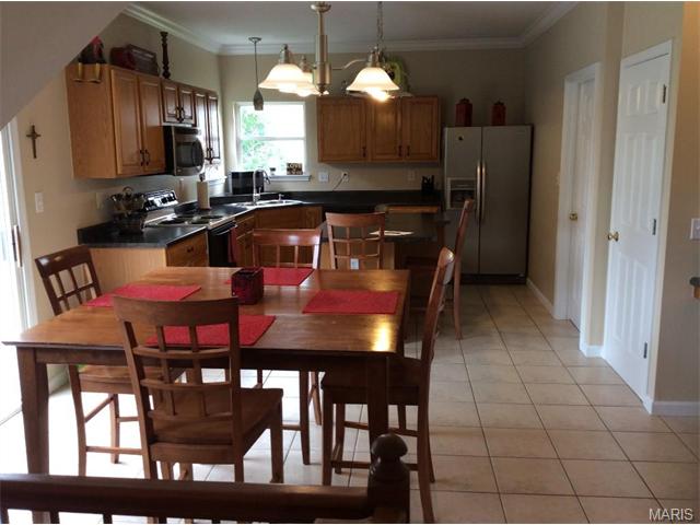 632 Thornridge Dr, O'fallon, MO 63368 photo 7