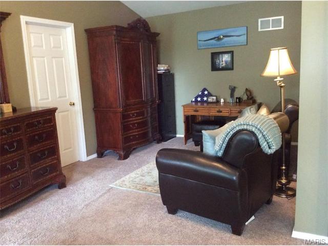 632 Thornridge Dr, O'fallon, MO 63368 photo 15