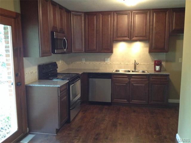 7 Kirk, O'fallon, MO 63366 photo 5