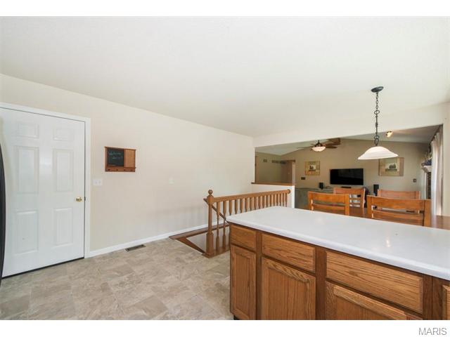 8 White Chapel Ct, O'fallon, MO 63368 photo 12